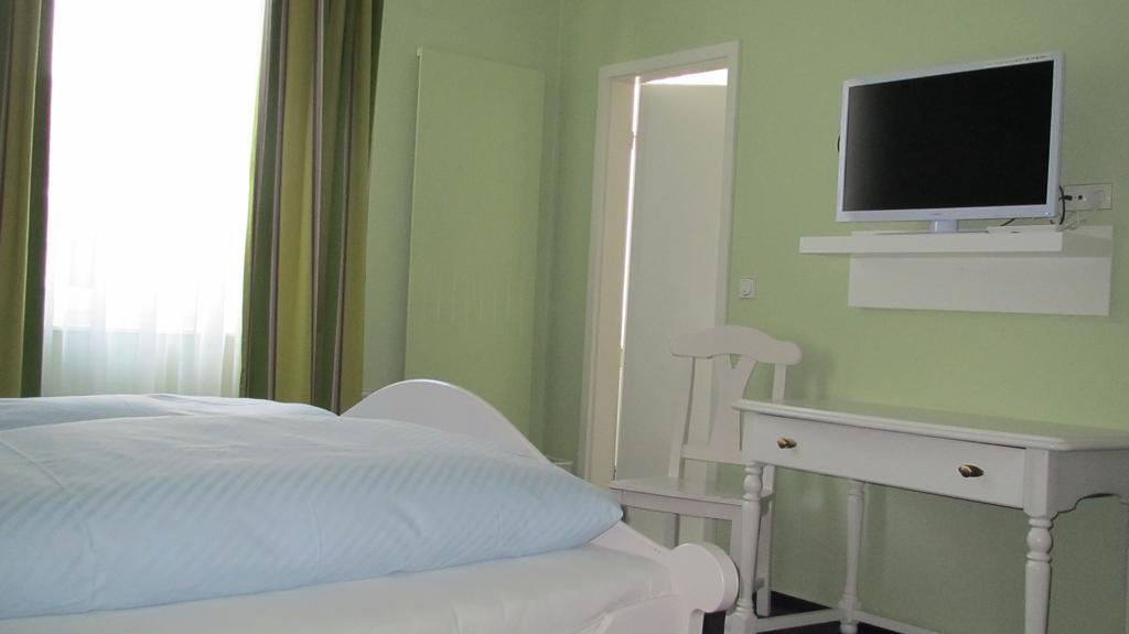 Hotel Alleeschloesschen Bad Wildungen Pokoj fotografie